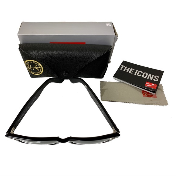 Ray-Ban Classic Wayfarer Black Sunglasses - Picture 6 of 6